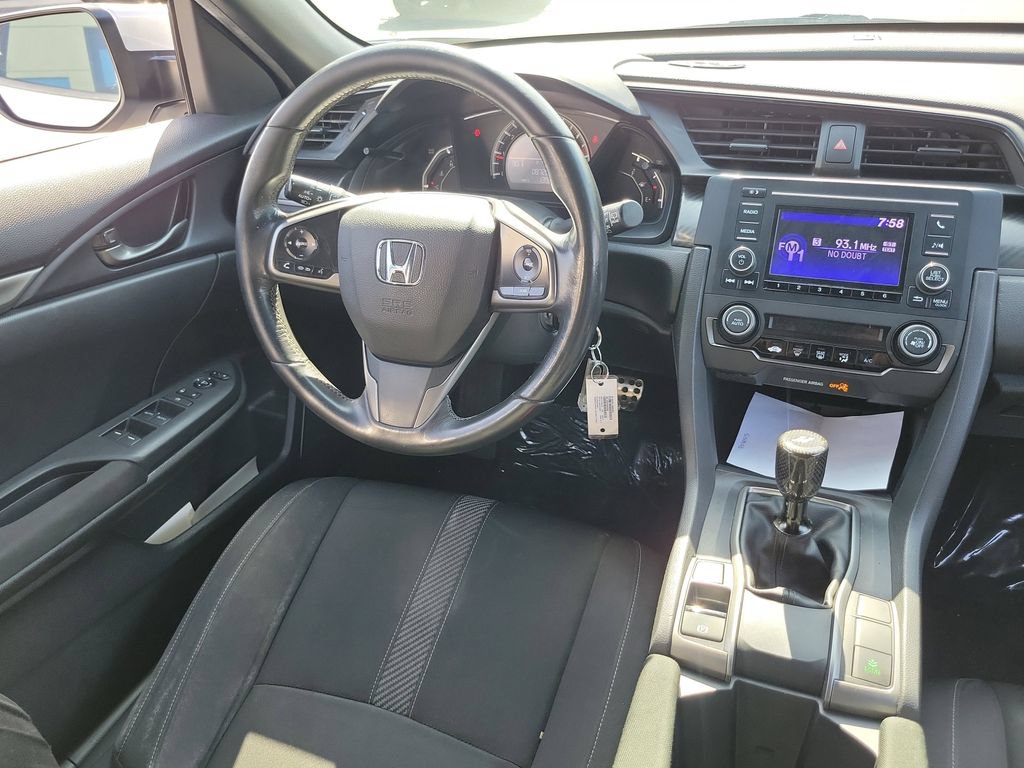 Used 2018 Honda Civic Sport image 11