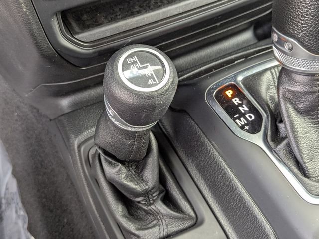 Used 2021 Jeep Gladiator Sport image 28