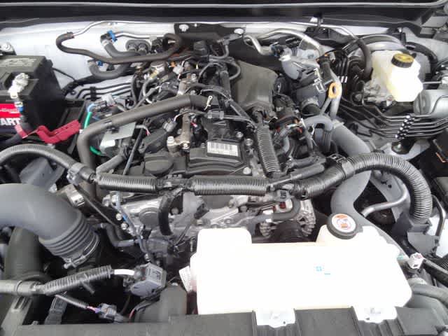 Used 2024 Toyota Tacoma SR5 AWD/4WD image 38