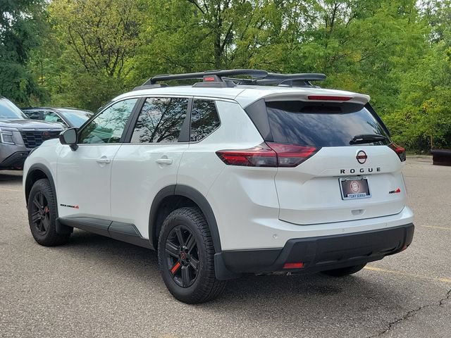 New 2026 Nissan Rogue SV AWD/4WD image 3