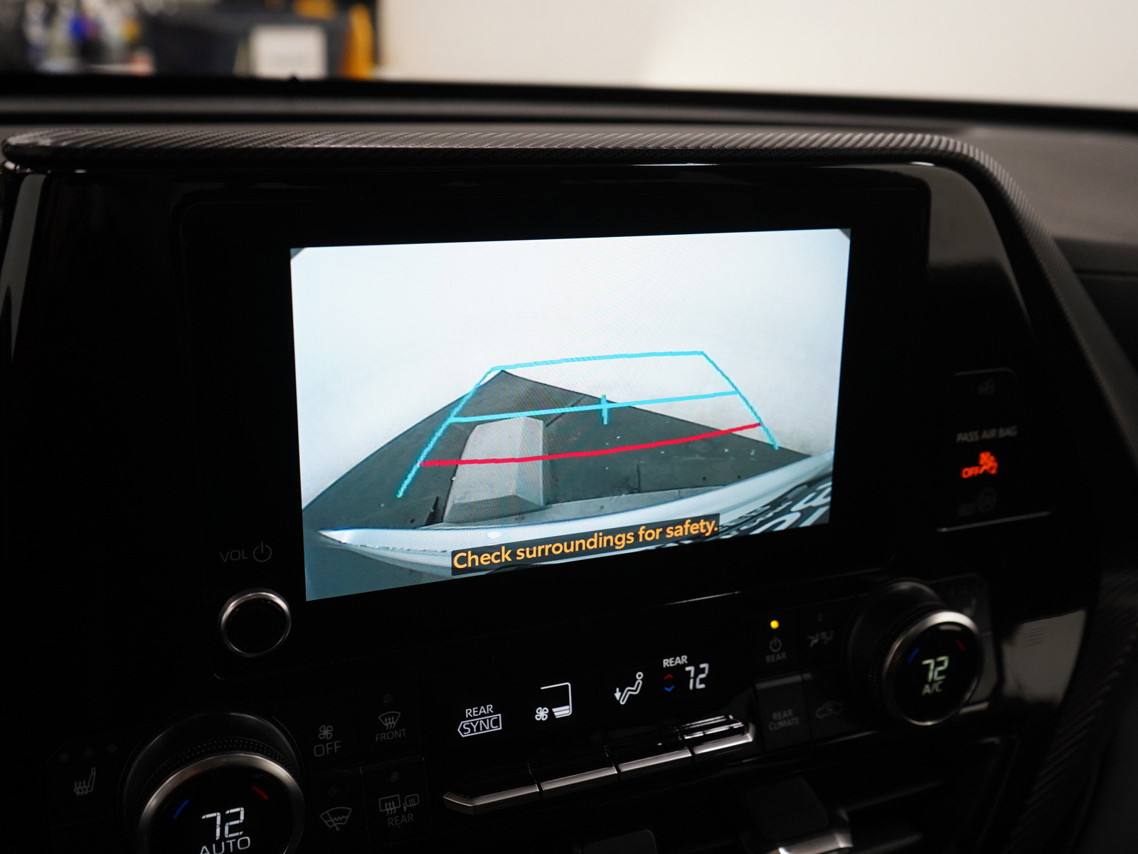 Used 2025 Toyota Highlander XSE AWD/4WD image 24