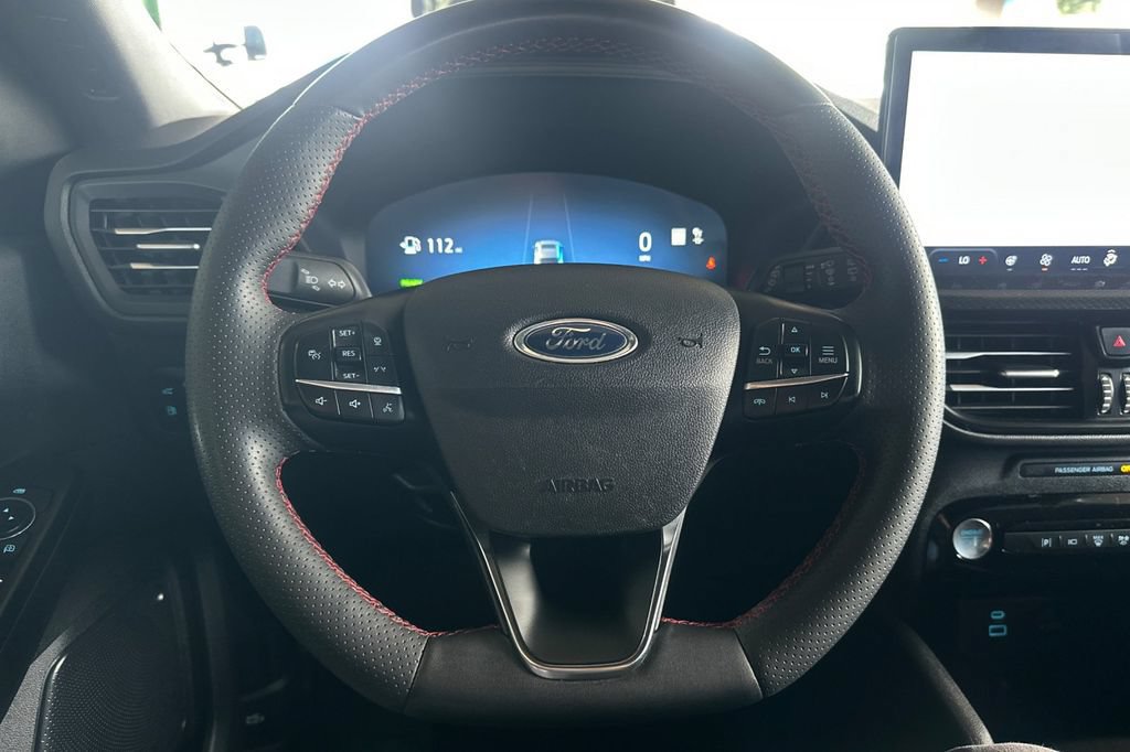 Certified 2023 Ford Escape ST-Line Elite AWD/4WD image 24
