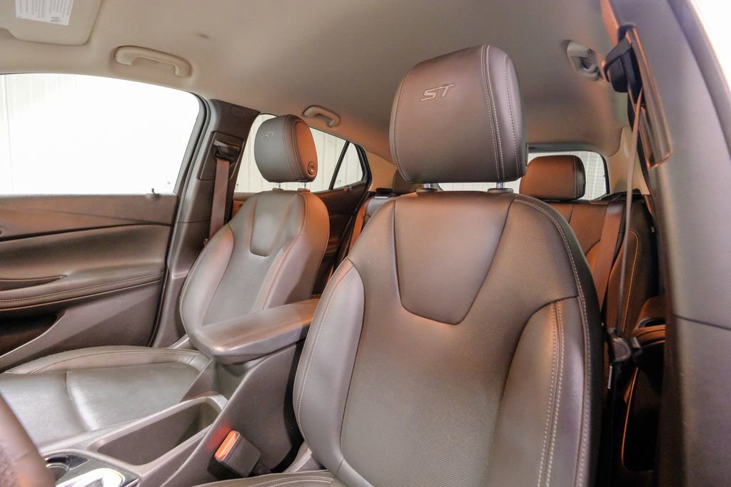 Used 2024 Buick Encore GX Sport Touring image 25