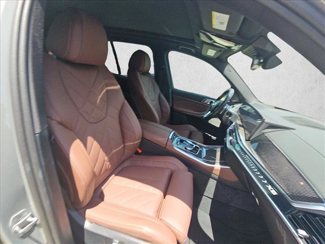 Used 2025 BMW X5 xDrive40i w/ M Sport Package AWD/4WD image 20