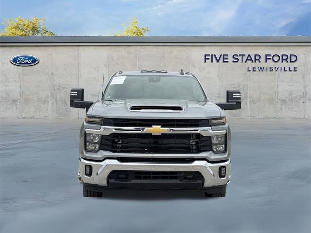 Used 2025 Chevrolet Silverado 3500 LT AWD/4WD image 8