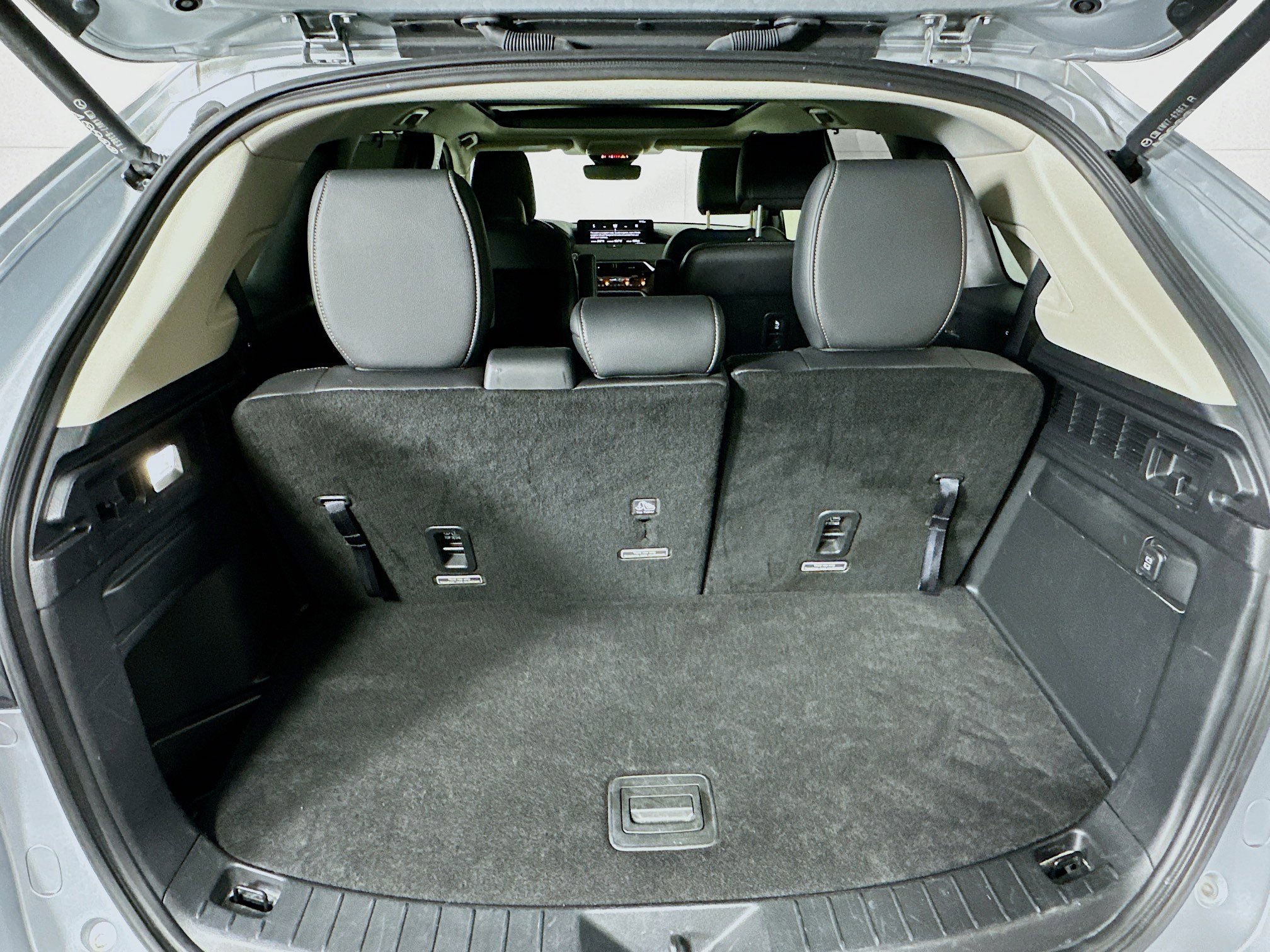 Used 2025 MAZDA CX-90 3.3 Turbo w/ Premium Sport Pkg image 31