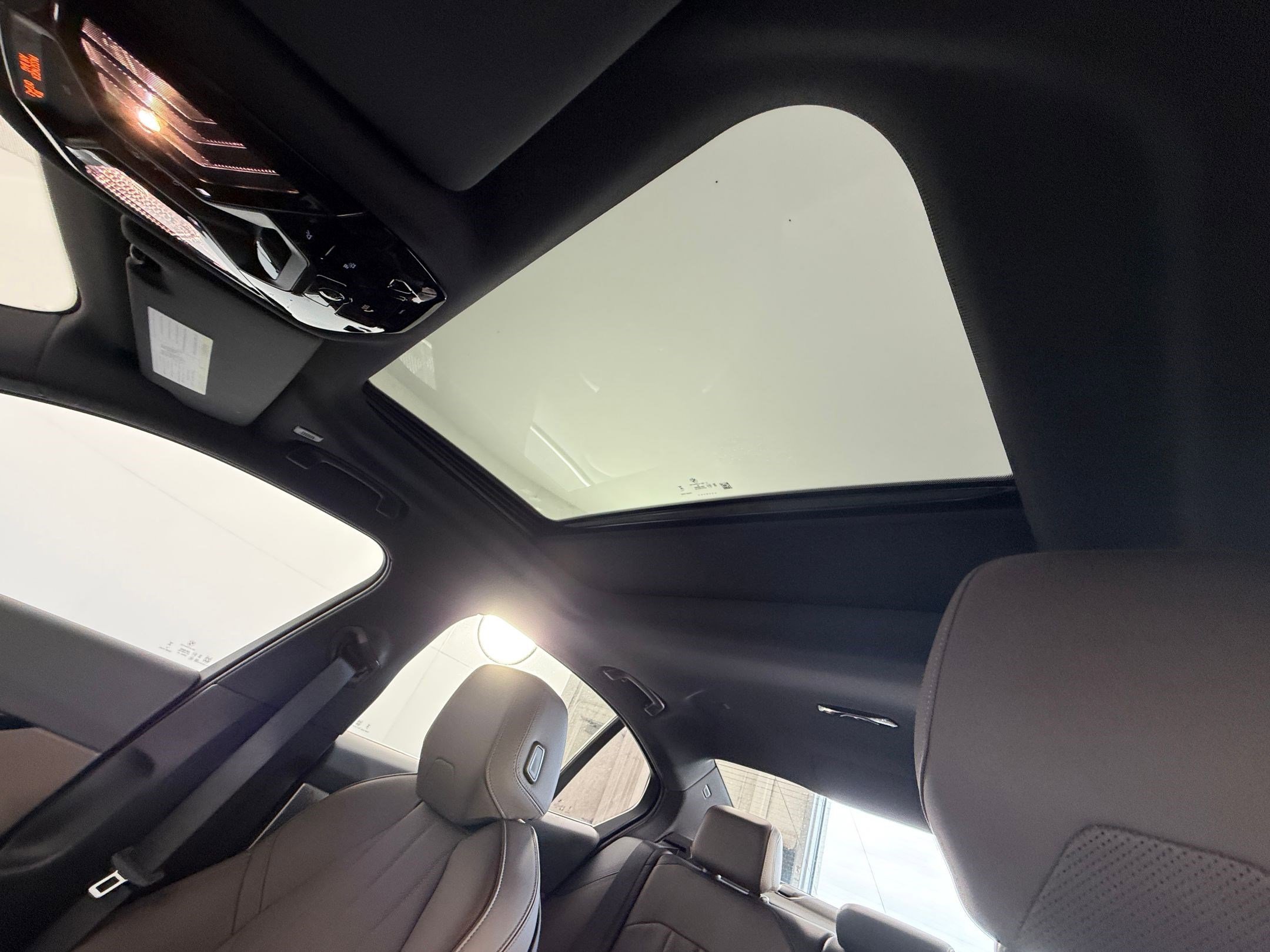 Certified 2025 BMW 530i image 14