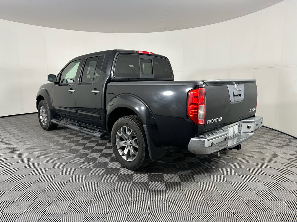 Used 2019 Nissan Frontier SL AWD/4WD image 4