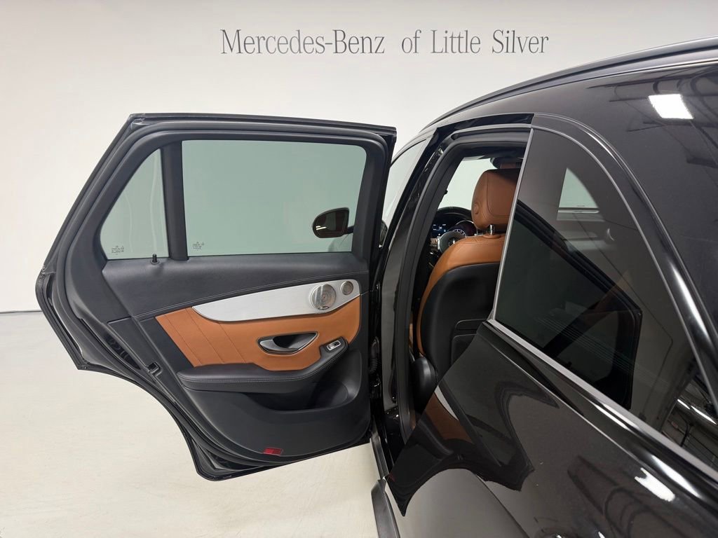 Used 2021 Mercedes-Benz GLC 43 AMG 4MATIC image 23