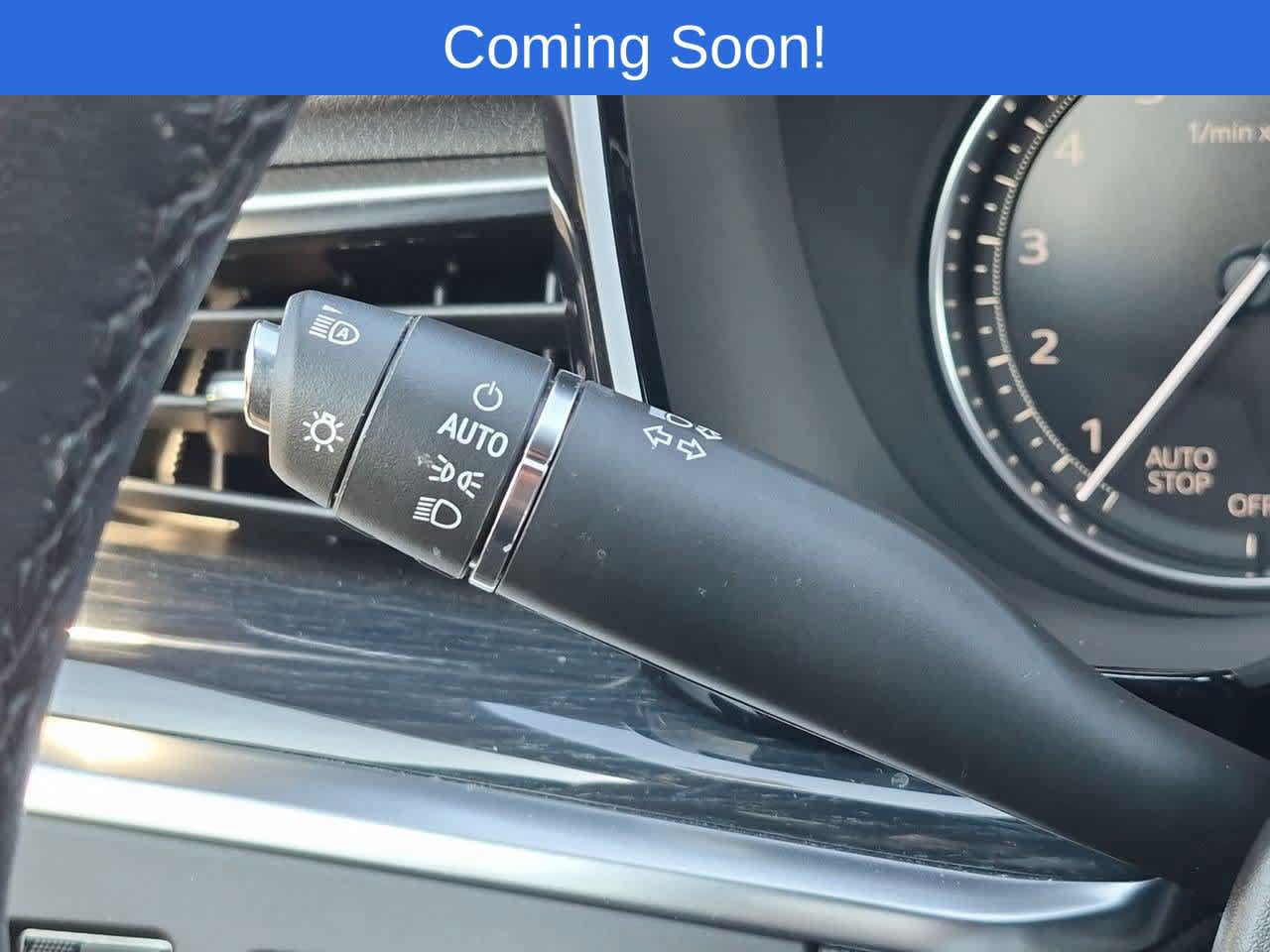 Used 2024 Cadillac XT5 Premium Luxury w/ LPO, Floor Liner Package AWD/4WD image 28