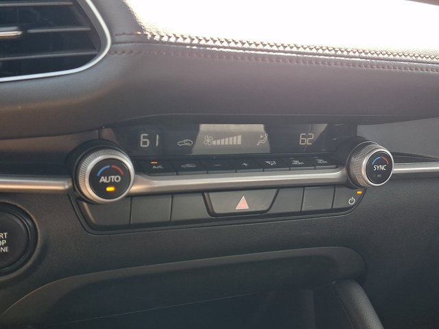 Used 2024 MAZDA MAZDA3 s FWD image 15