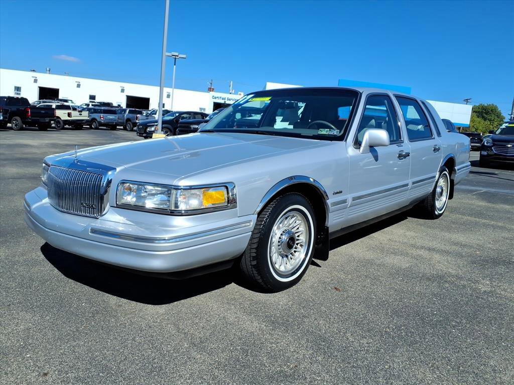 Used 1997 Lincoln Town Car Executive