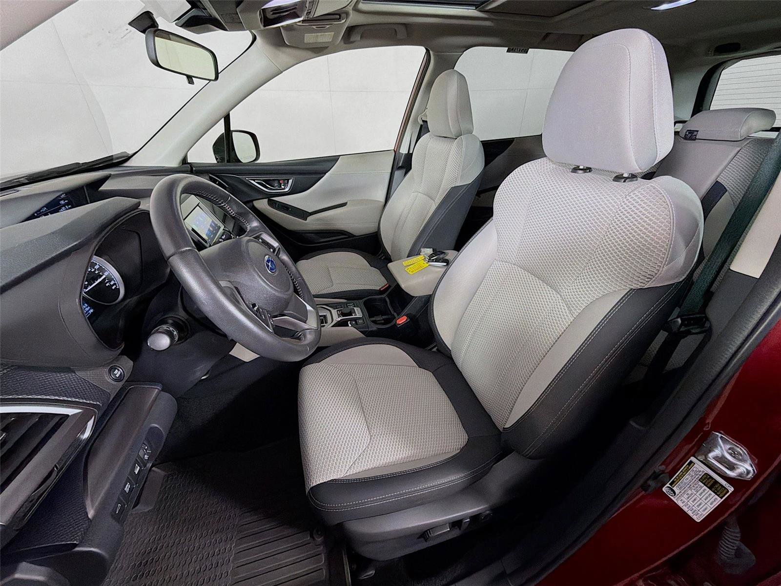 Used 2023 Subaru Forester Premium AWD/4WD image 11
