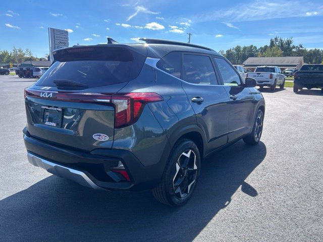 Used 2024 Kia Seltos EX FWD image 7