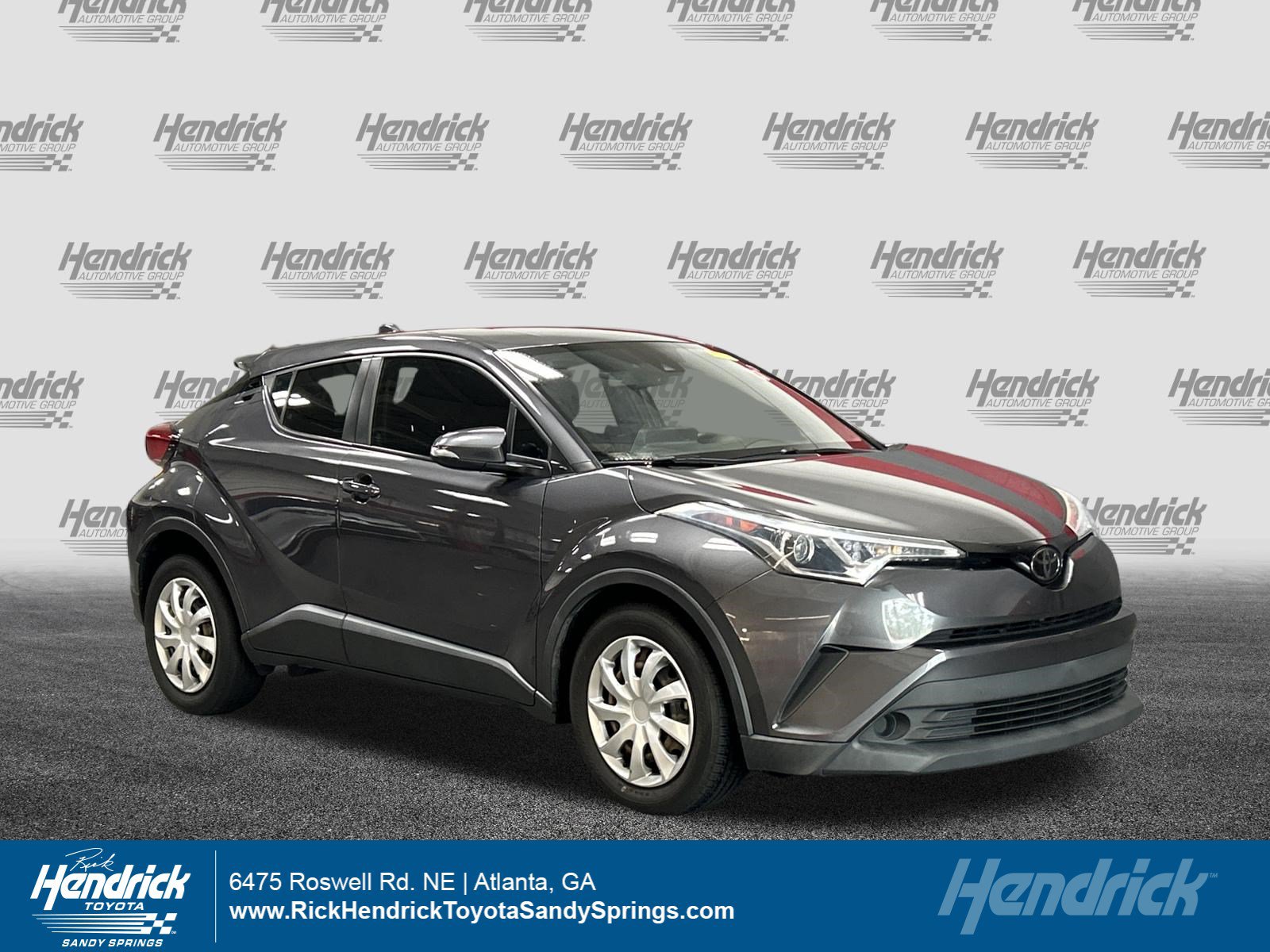Used 2019 Toyota C-HR LE FWD image 1