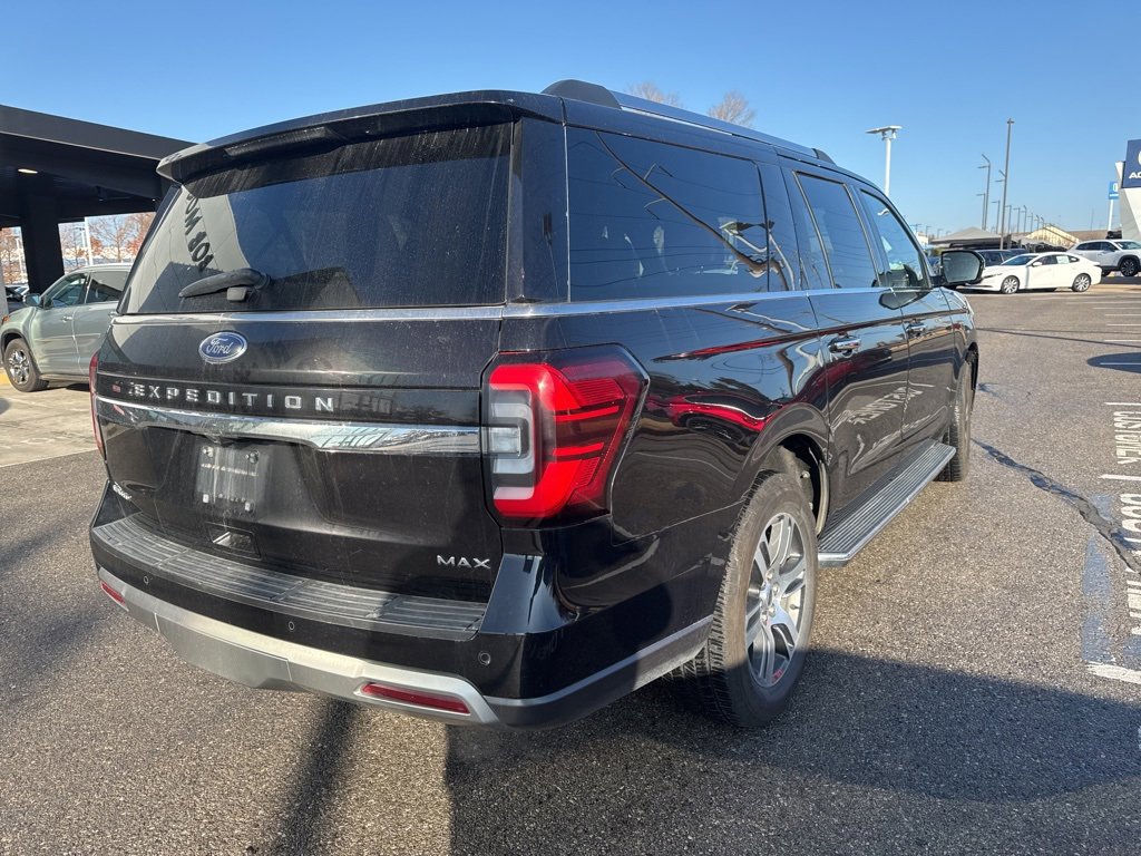 Used 2023 Ford Expedition Max Limited image 20