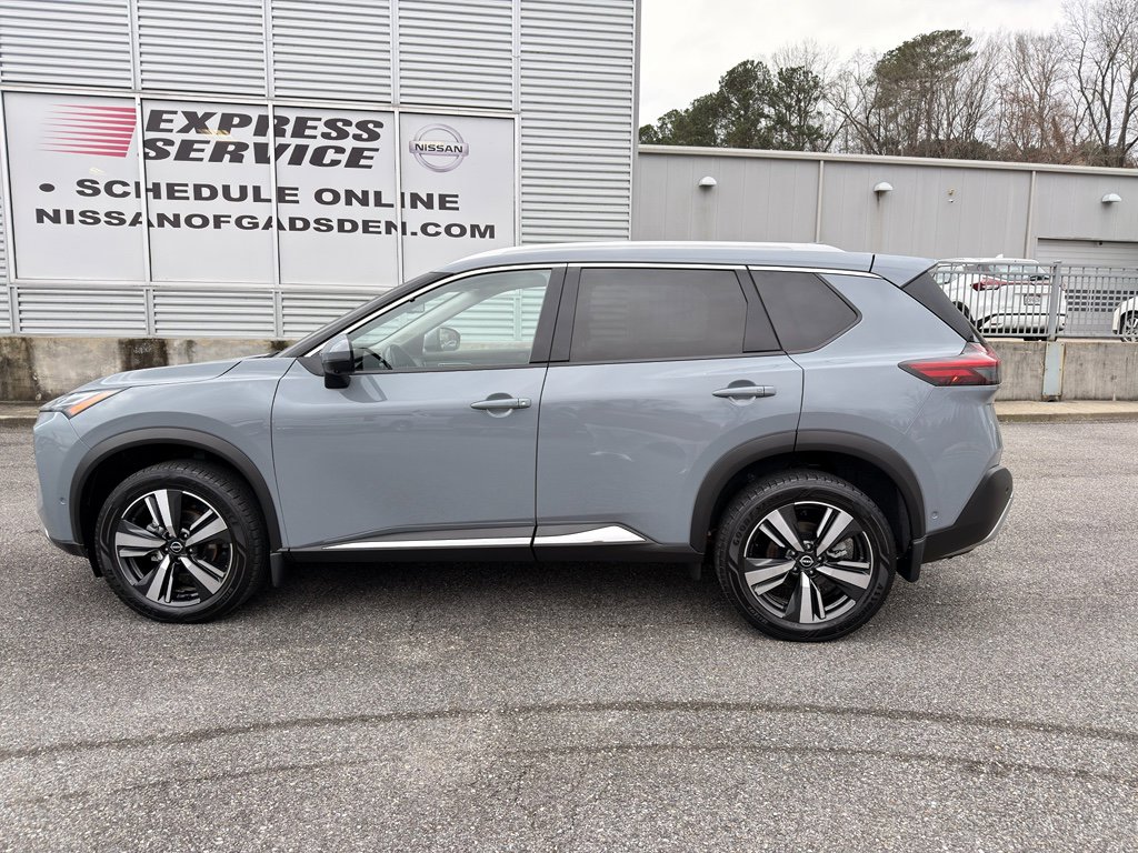 Used 2022 Nissan Rogue Platinum w/ Head-Up Display Package image 6