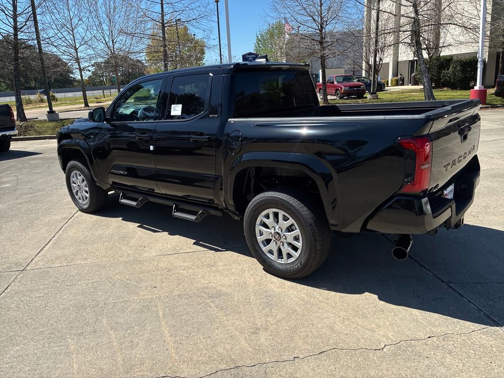 New 2026 Toyota Tacoma SR5 image 3