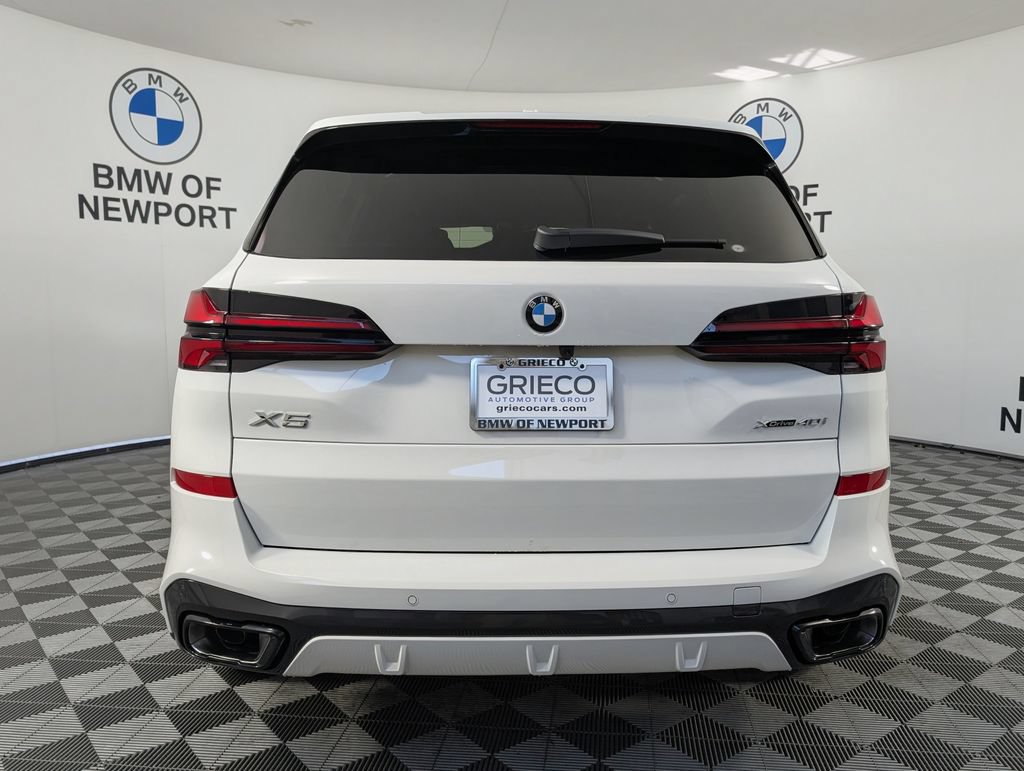 New 2026 BMW X5 xDrive40i w/ M Sport Package AWD/4WD image 7