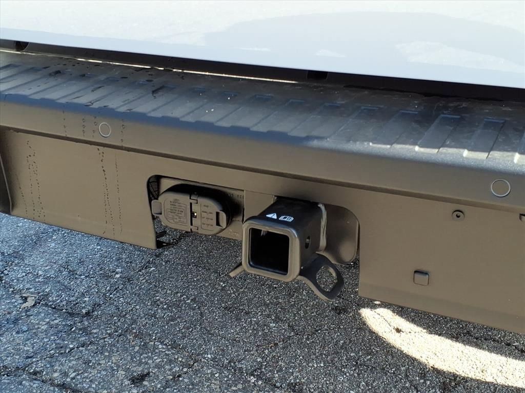New 2026 Ford Maverick XL w/ Equipment Group 101A image 7