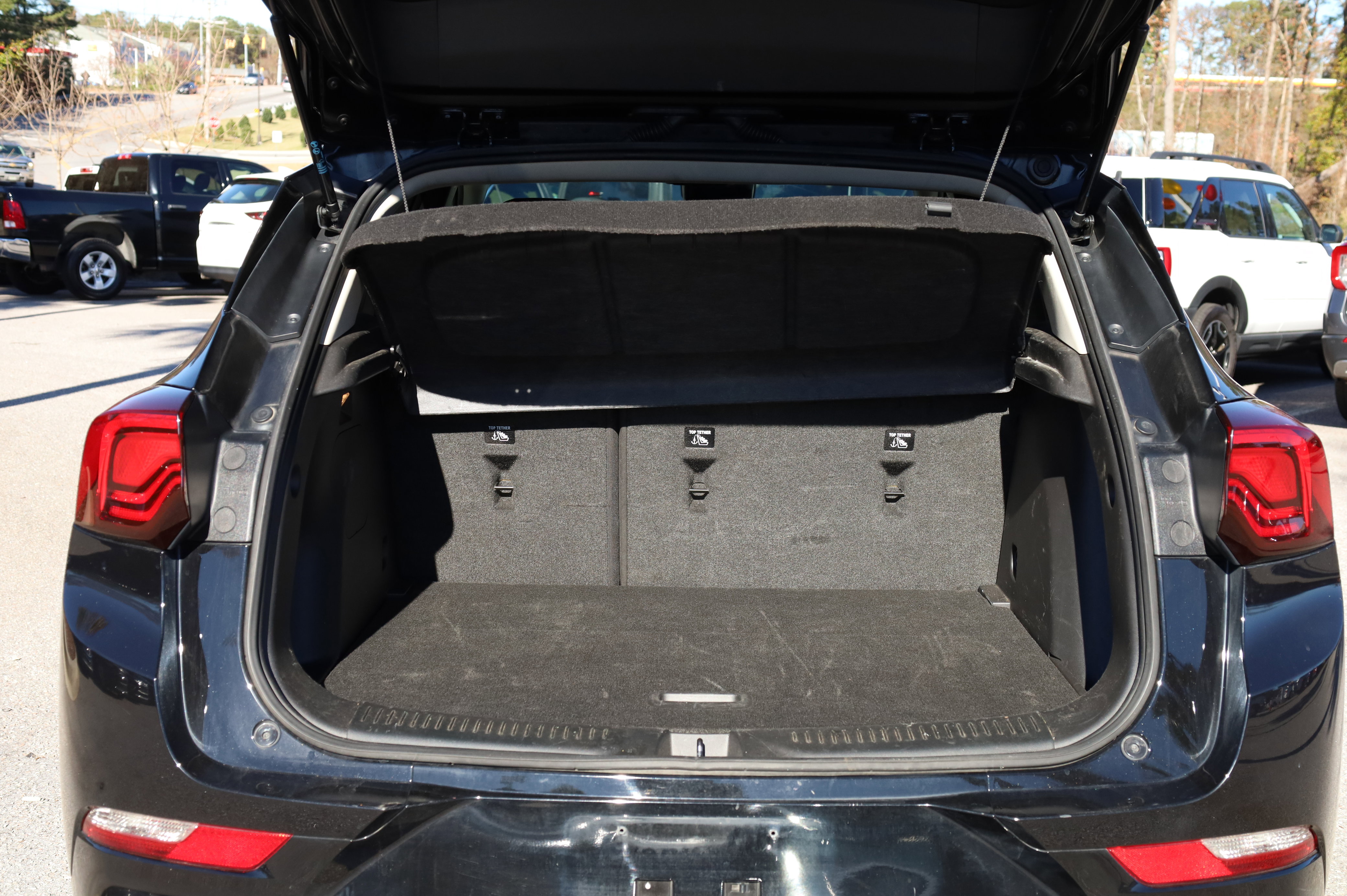 Used 2024 Buick Encore GX Sport Touring image 5