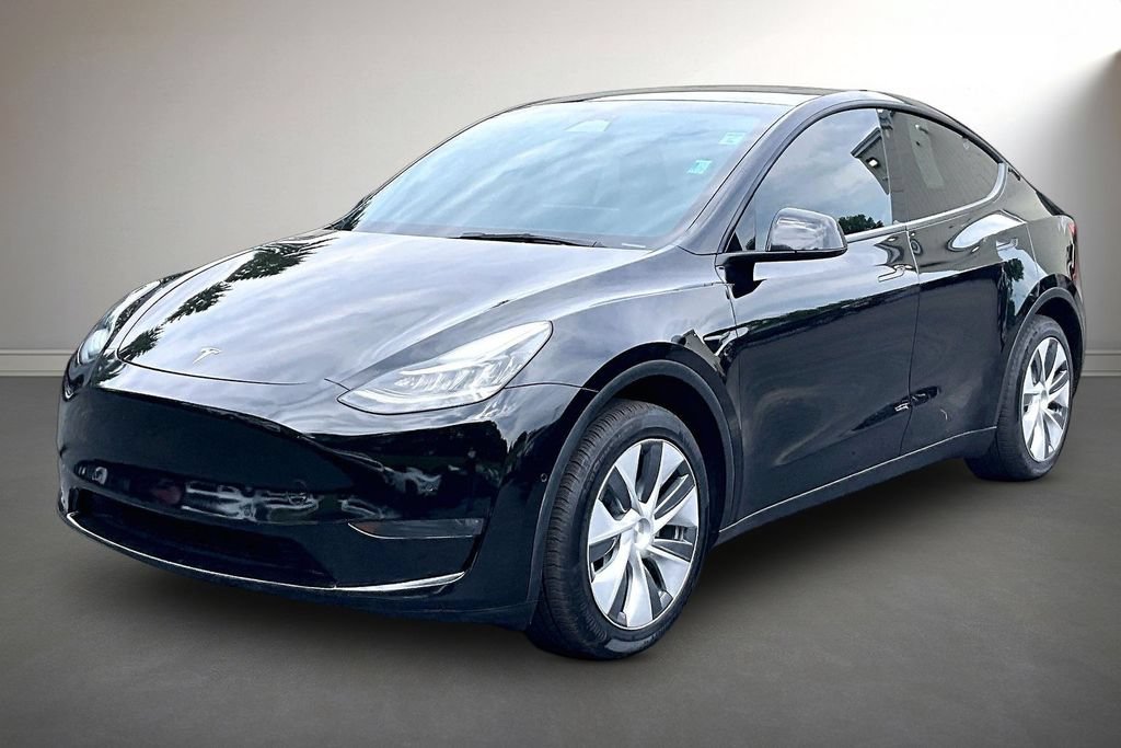 Used 2022 Tesla Model Y Long Range AWD/4WD image 3