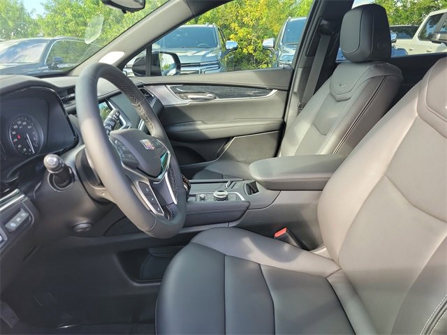 New 2025 Cadillac XT5 Premium Luxury w/ Technology Package image 13