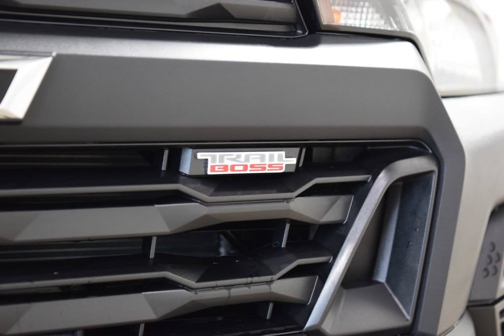 New 2026 Chevrolet Colorado Trail Boss AWD/4WD image 14