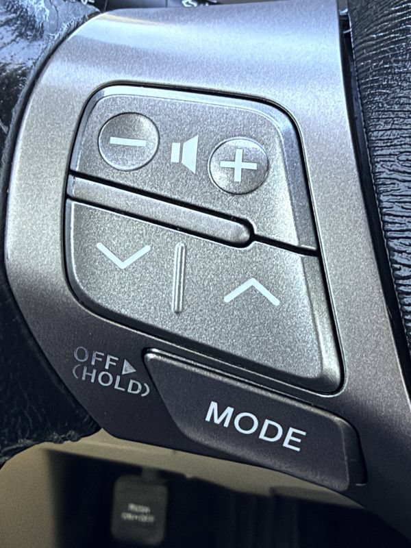 Used 2010 Toyota Venza w/ Leather Pkg FWD image 28