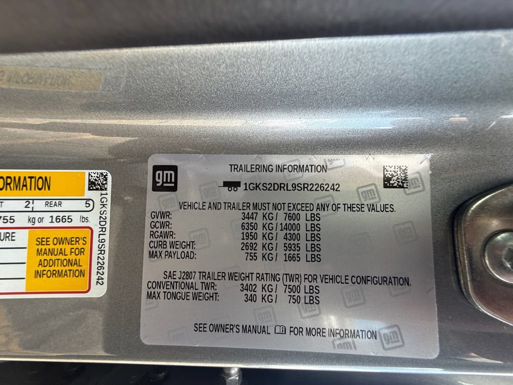 Used 2025 GMC Yukon Denali AWD/4WD image 46