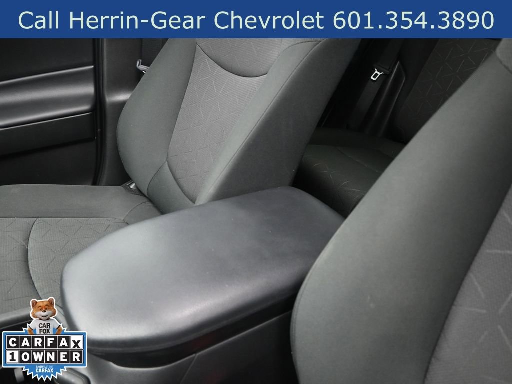 Used 2023 Toyota RAV4 XLE w/ Convenience Package FWD image 14