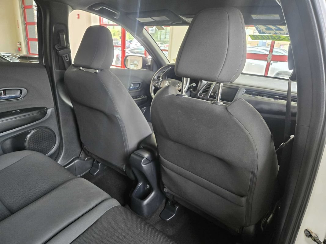 Used 2022 Honda HR-V Sport image 25