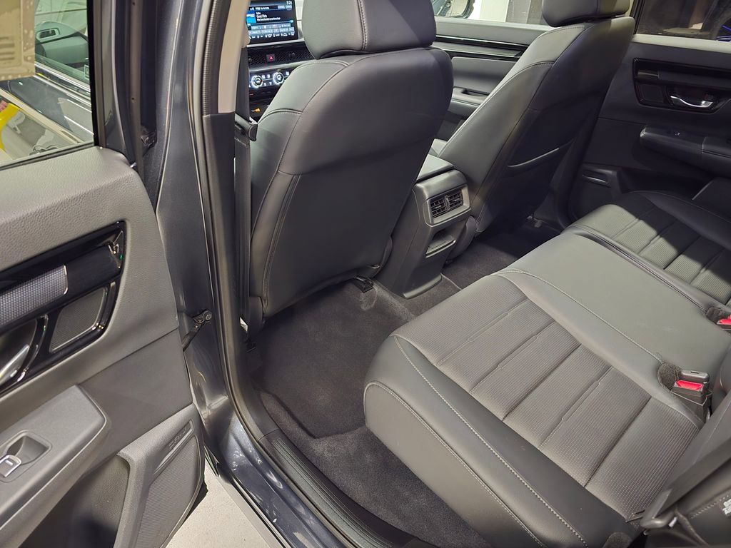 Used 2023 Honda CR-V EX-L image 28