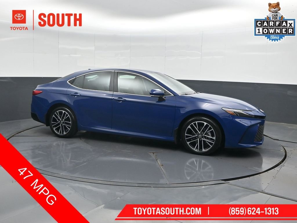 Used 2025 Toyota Camry XLE FWD video 1