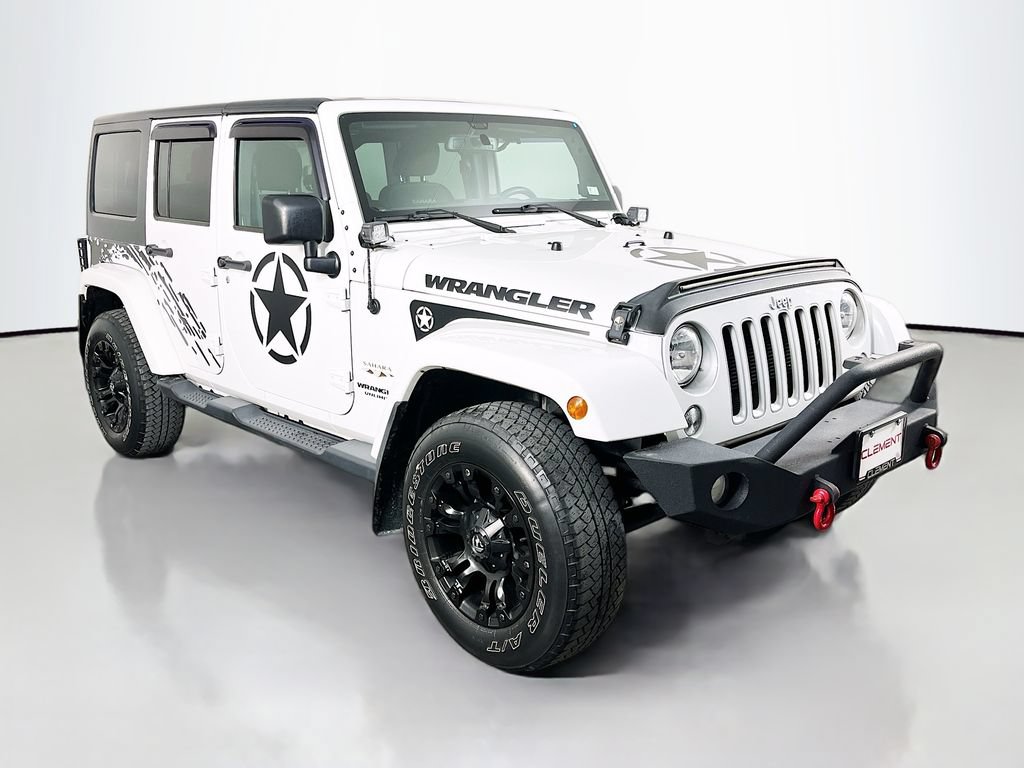 Used 2017 Jeep Wrangler Unlimited Sahara w/ Dual Top Group AWD/4WD image 4