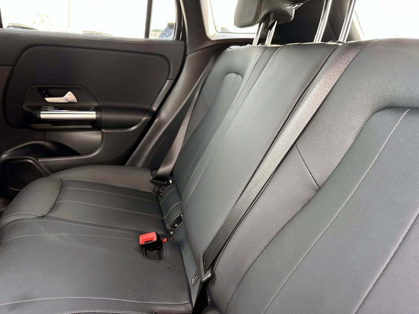 Used 2024 Mercedes-Benz GLA 250 image 13