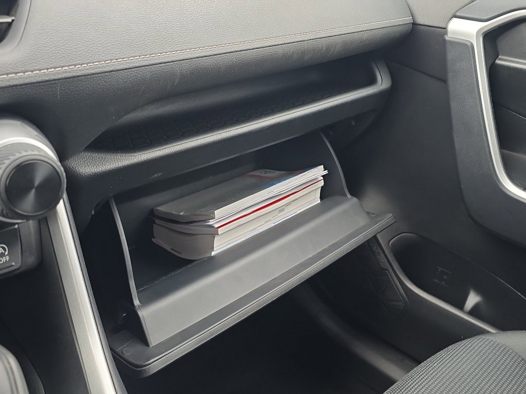 Certified 2024 Toyota RAV4 LE image 29