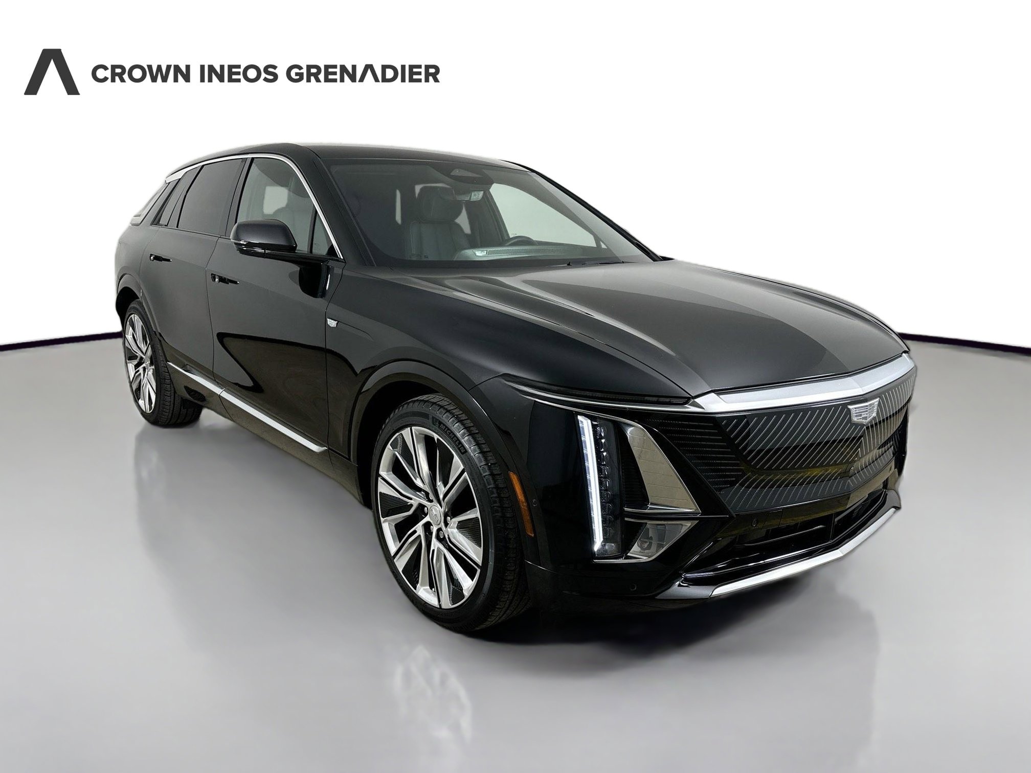 Used 2024 Cadillac Lyriq Luxury w/ LPO, Floor Liner Package image 3