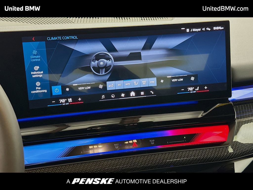 Used 2025 BMW M5 w/ Carbon Package AWD/4WD image 11