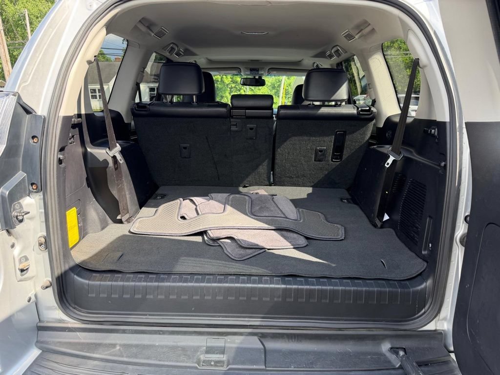 Used 2018 Lexus GX 460 Premium w/ Premium Package AWD/4WD image 26