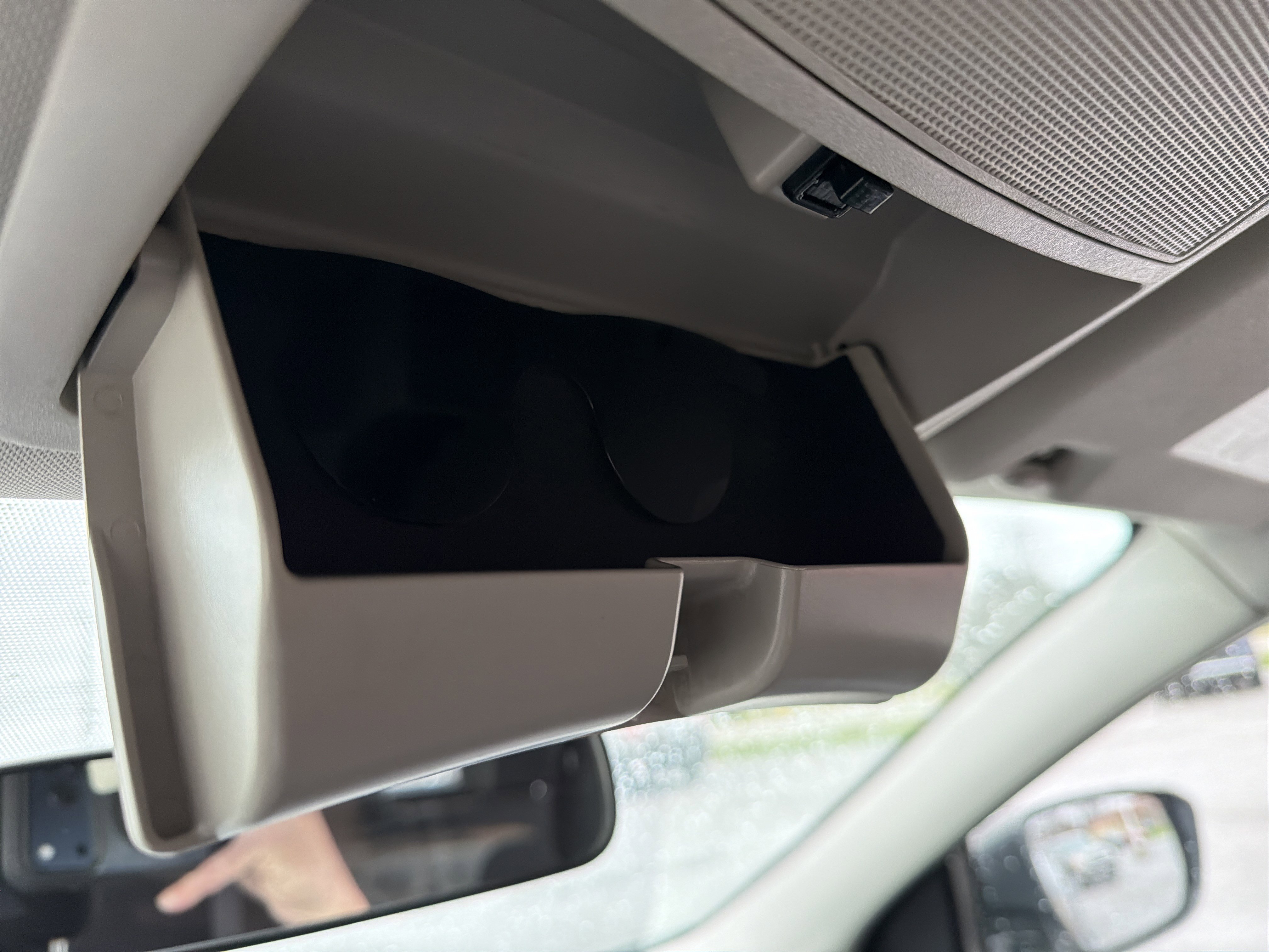 Used 2017 Nissan Rogue Sport S w/ S Appearance Package image 28