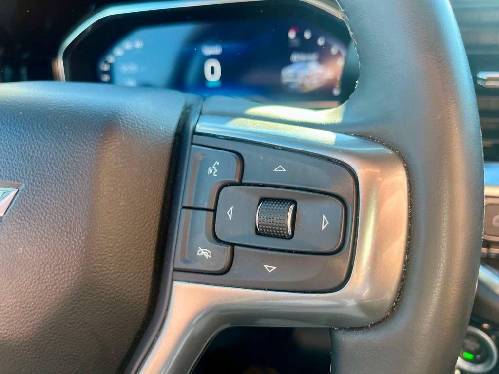 Used 2025 Chevrolet Silverado 1500 LT w/ Protection Package AWD/4WD image 15