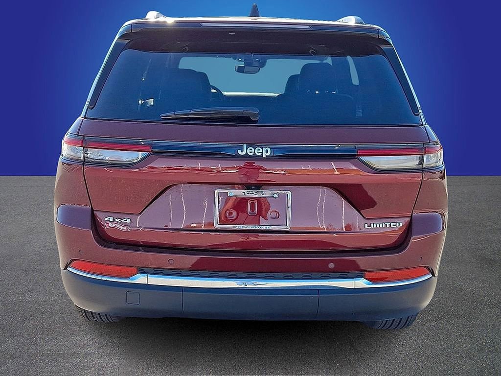 Used 2024 Jeep Grand Cherokee Limited w/ Trailer Tow Package image 5