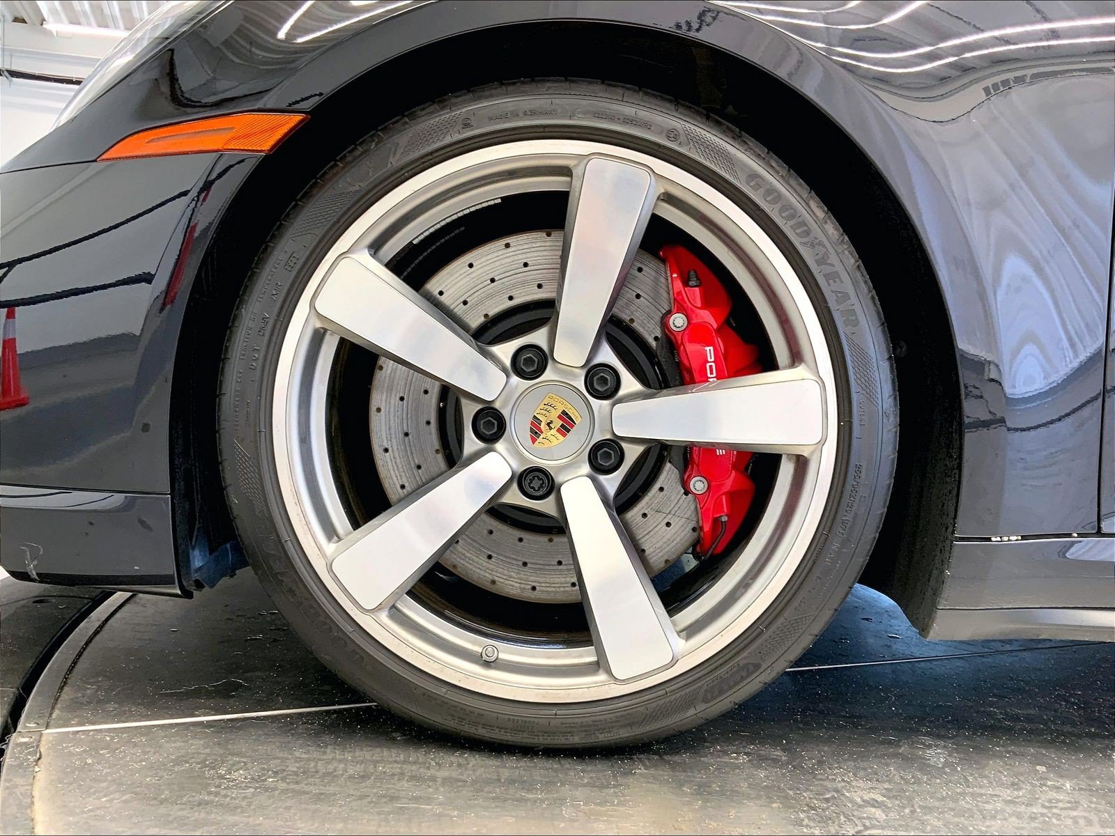 Certified 2023 Porsche 911 Turbo AWD/4WD image 11