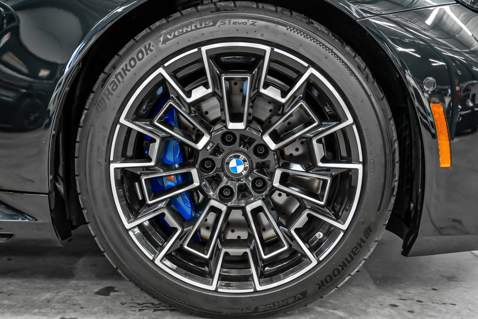 Used 2025 BMW M5 Touring w/ M Driver's Package AWD/4WD image 41