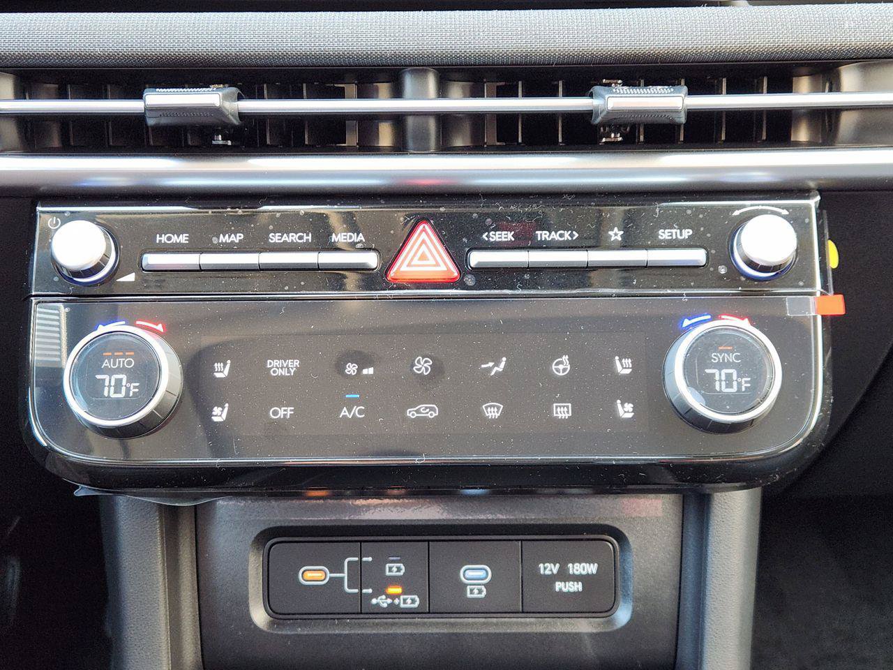 New 2026 Hyundai Tucson Limited AWD/4WD image 16