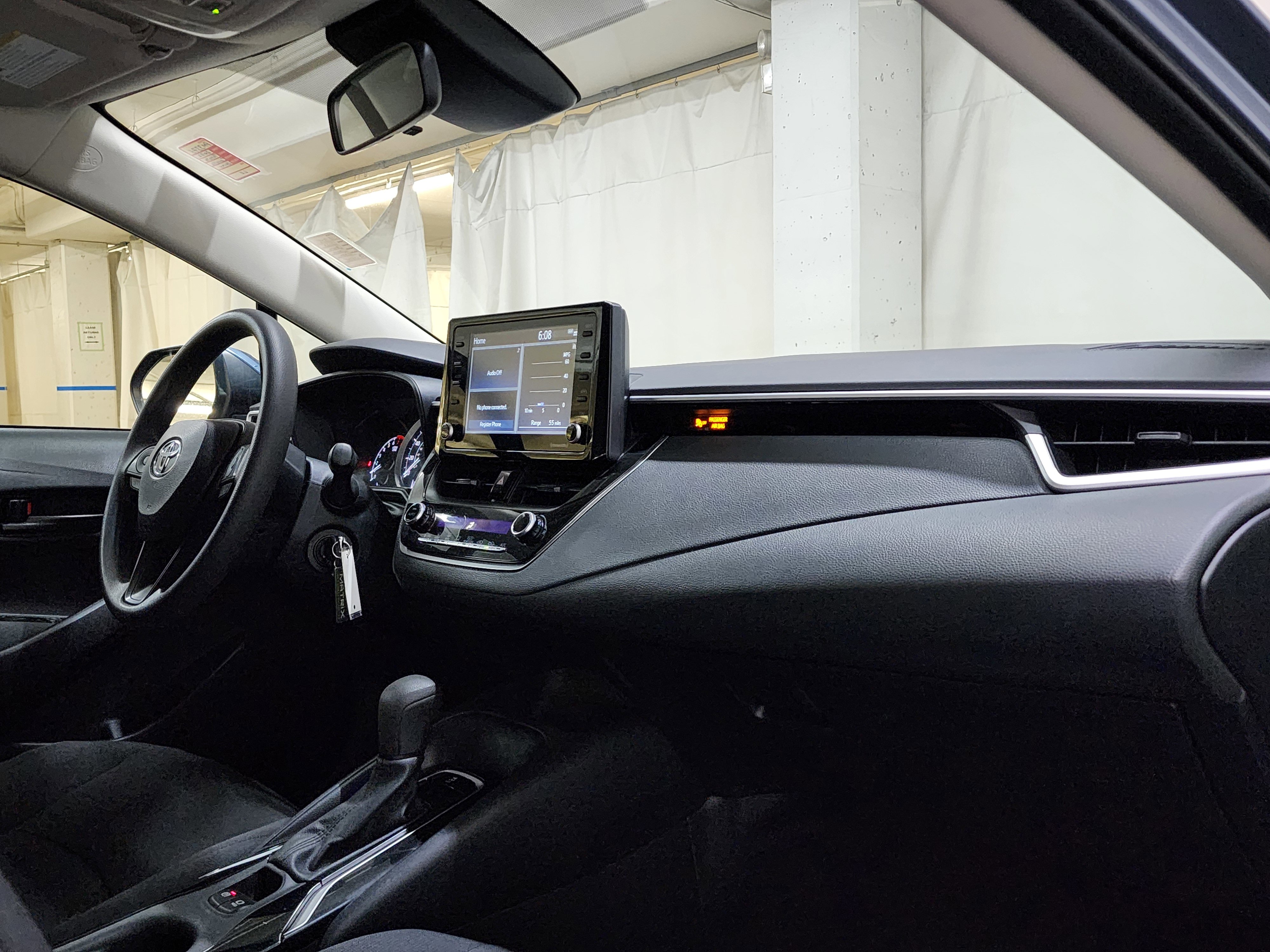 Used 2022 Toyota Corolla LE image 22