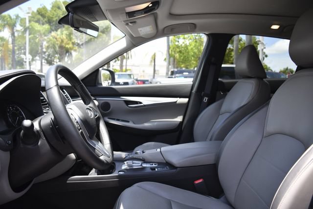 Certified 2025 INFINITI QX50 Luxe AWD/4WD image 22