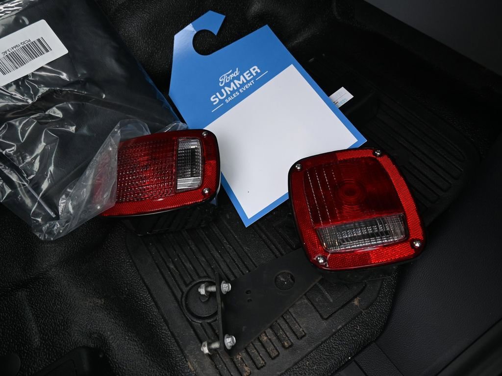 Used 2024 Ford F550 2WD SuperCab Super Duty image 81