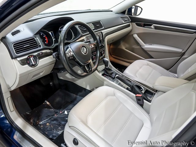 Used 2018 Volkswagen Passat 2.0T SE image 10